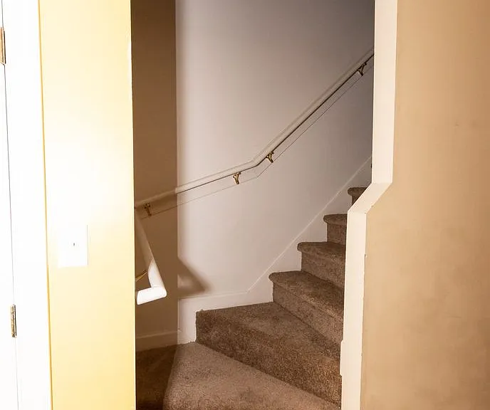 104 Streamwood Dr — Photo 44