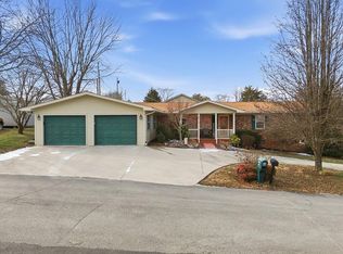 2006 Rose Dr, Tazewell, TN 37879