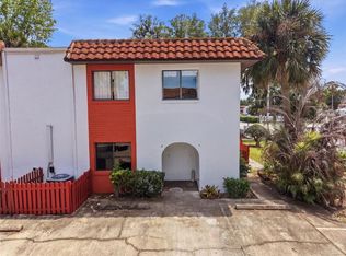 910 Big Tree Rd #202, South Daytona, FL 32119
