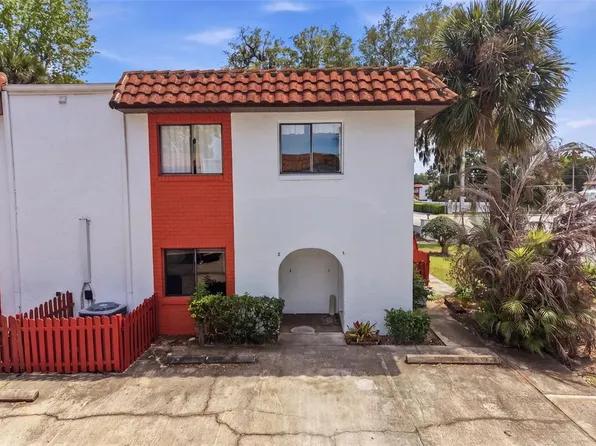 910 Big Tree Rd #202, South Daytona, FL 32119