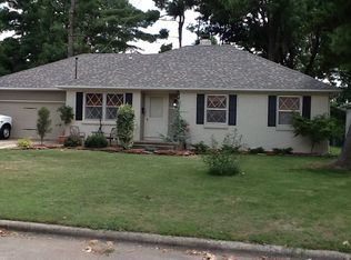 2648 E Normal Cir, Springfield, MO 65804