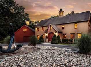 12 Fordham Rd, Essex, CT 06426