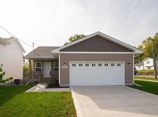 1000 North Ave, Norwalk, IA 50211