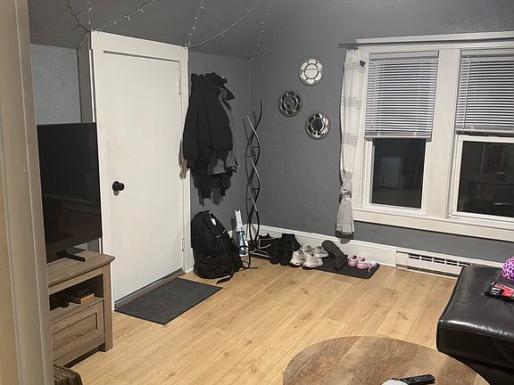 3rd image of 27 Dearborn Ave #3