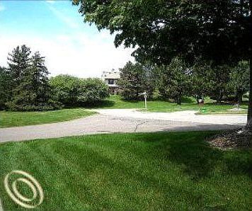 3rd image of 38850 Country Cir #1