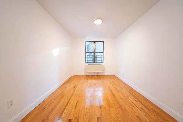 Sold by Compass | media 7