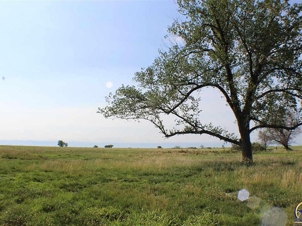 1st image of 1633 Road 250