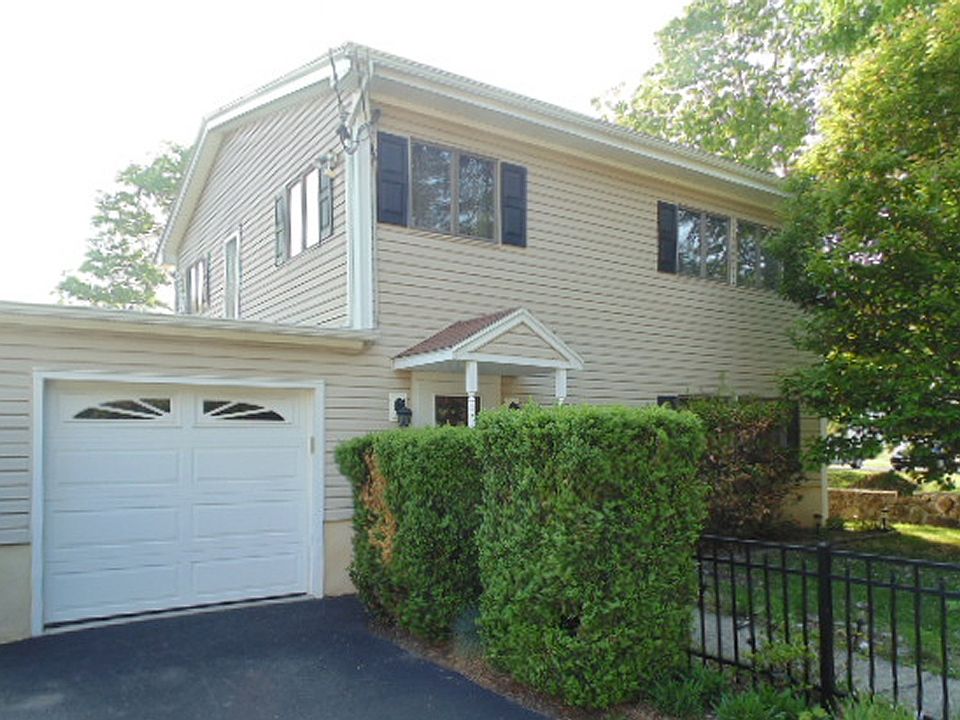1st image of 3 Hughes Lane