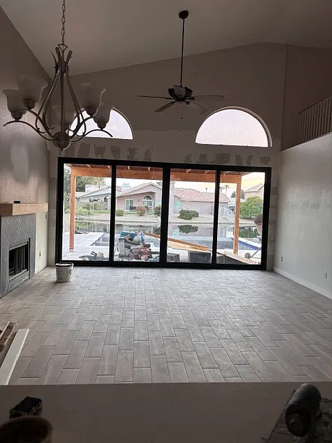 3 bed, 2.5 bath, 1888 sqft, $3,695 — Photo 4