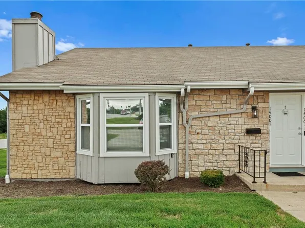 14001 Dunbar Ct, Grandview, MO 64030