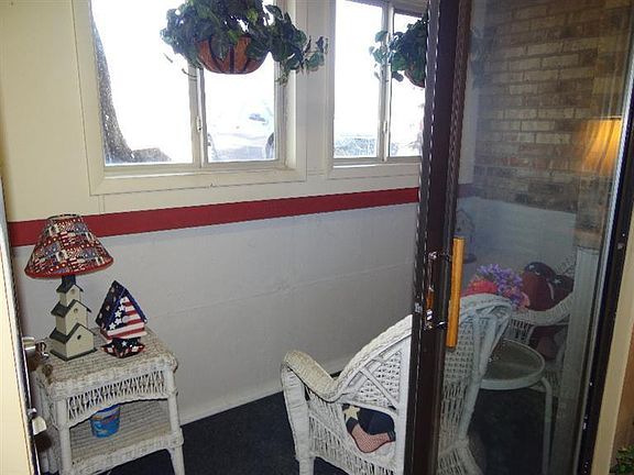 4th image of 4999 Mercedes Dr APT 1