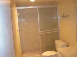 6061 N Falls Circle Dr APT 105, Fort Lauderdale, FL 33319