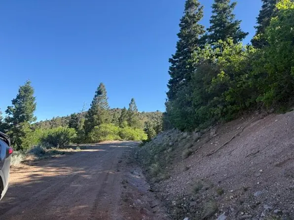 S Summit Mountain Rd Lot 16-3200, Brian Head, UT 84719