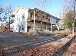 709 Cardinal Rd, Murphy, NC 28906