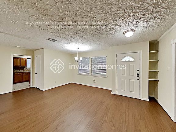 3rd image of 1003 Park Meadow Dr