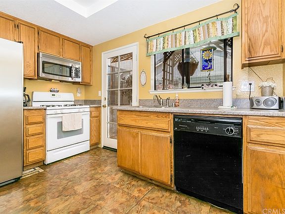 4th image of 27839 Moonridge Dr