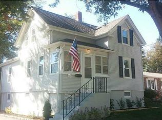 77 Boxwood Ave, Cranston, RI 02910