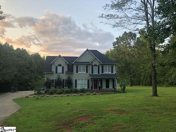 2nd image of 120 Beechwood Dr