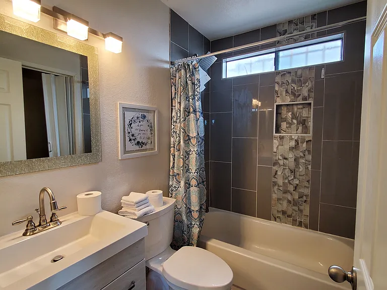 1175 21st St #2 — Photo 11