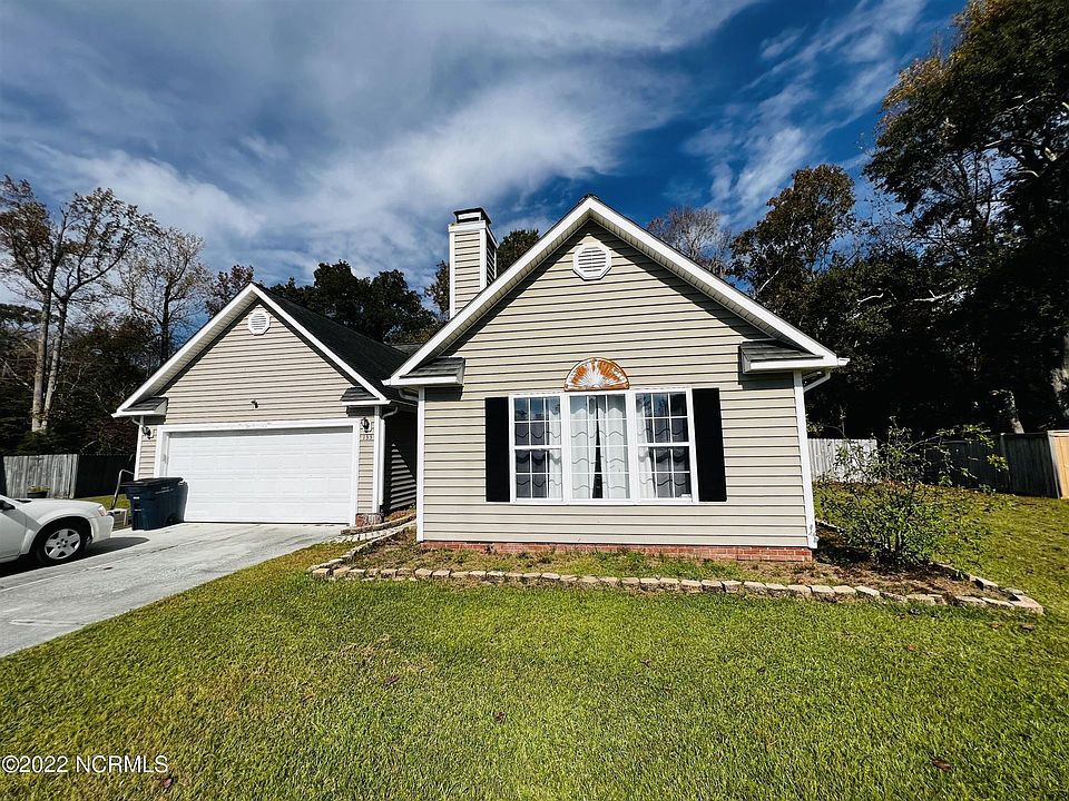 1st image of 133 Settlers Cir