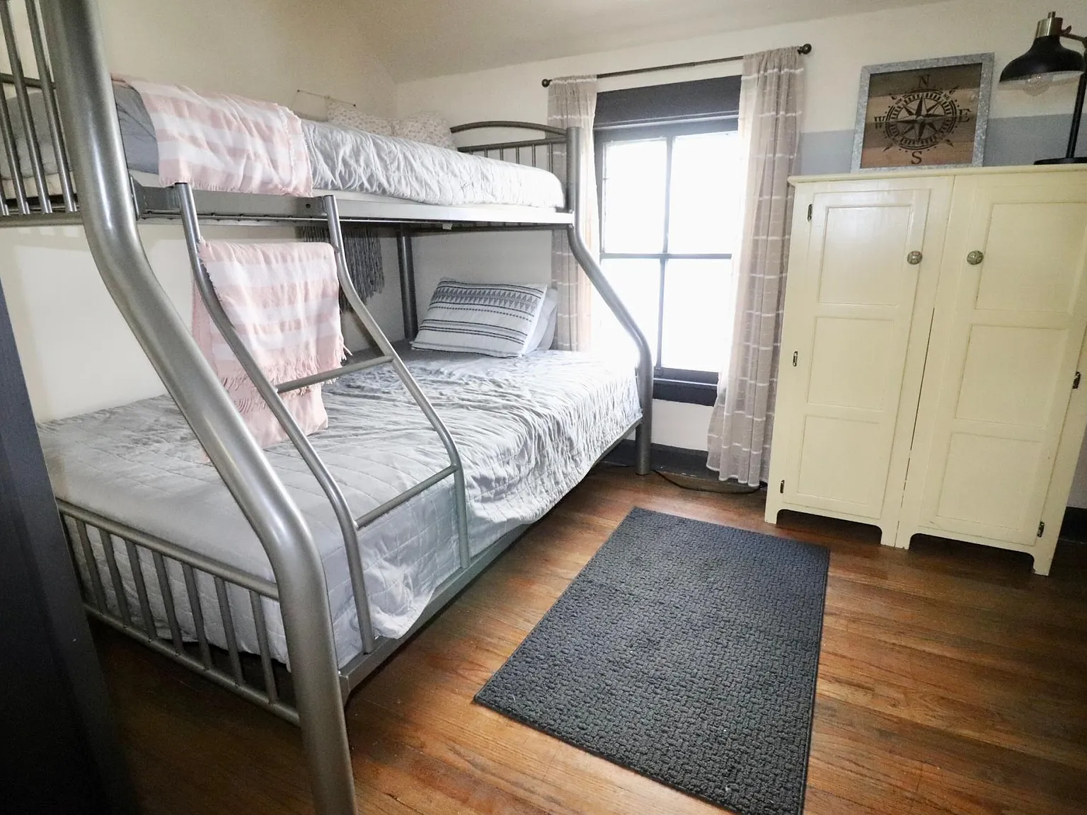 2 bed, 850 sqft, $1,250 — Photo 3