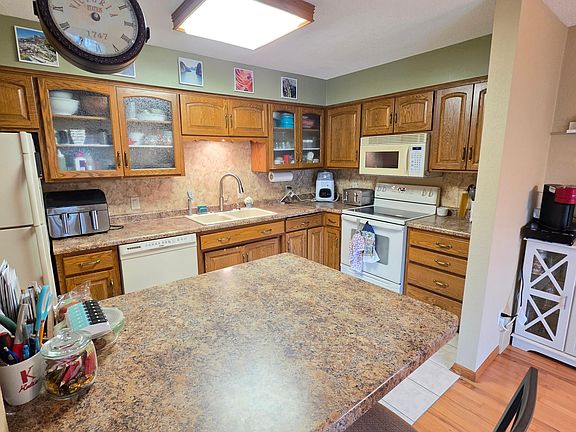 5th image of 117 Huntley Ln