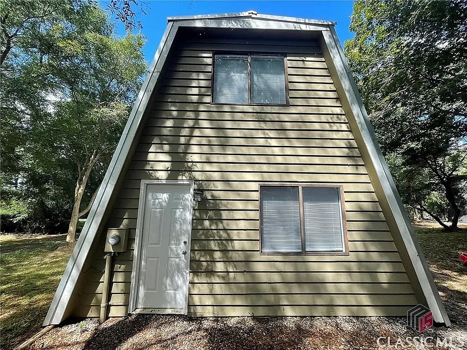 535 Freeman Dr