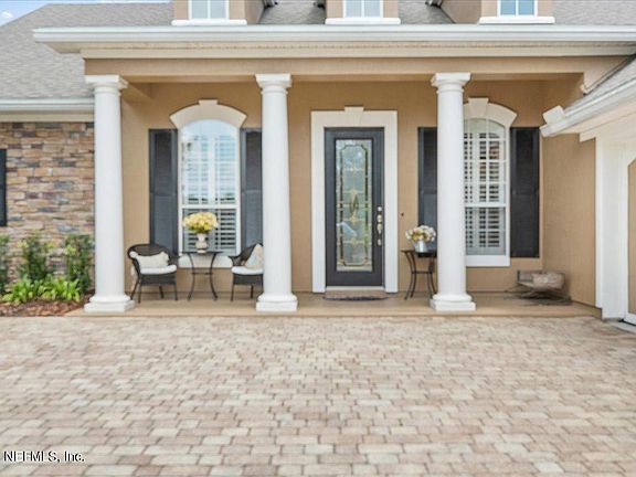 3rd image of 220 Saint Johns Golf Dr