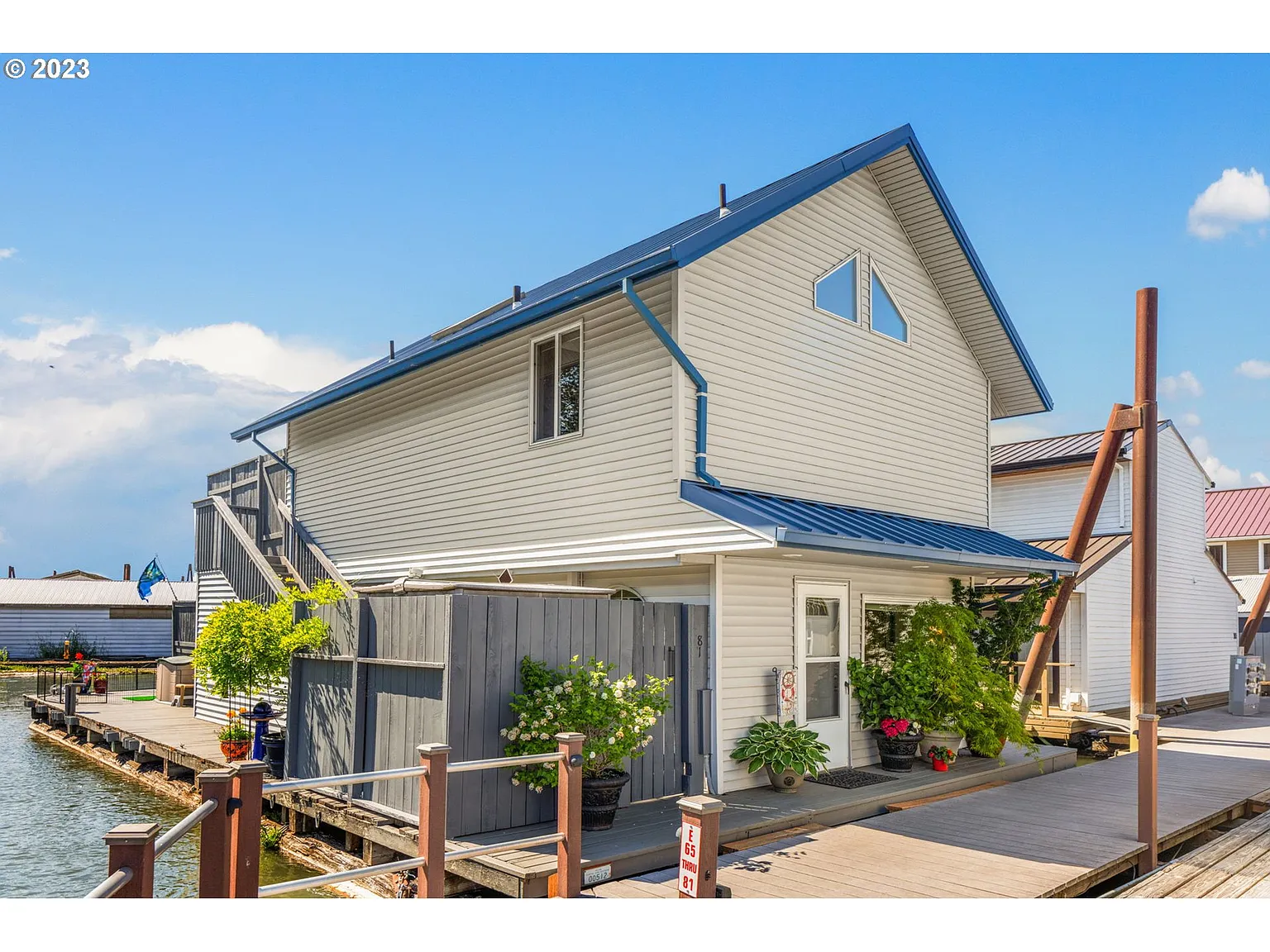 18989 NE Marine Dr #81 photo 1