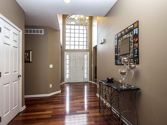 5th image of 4806 Gables Xing
