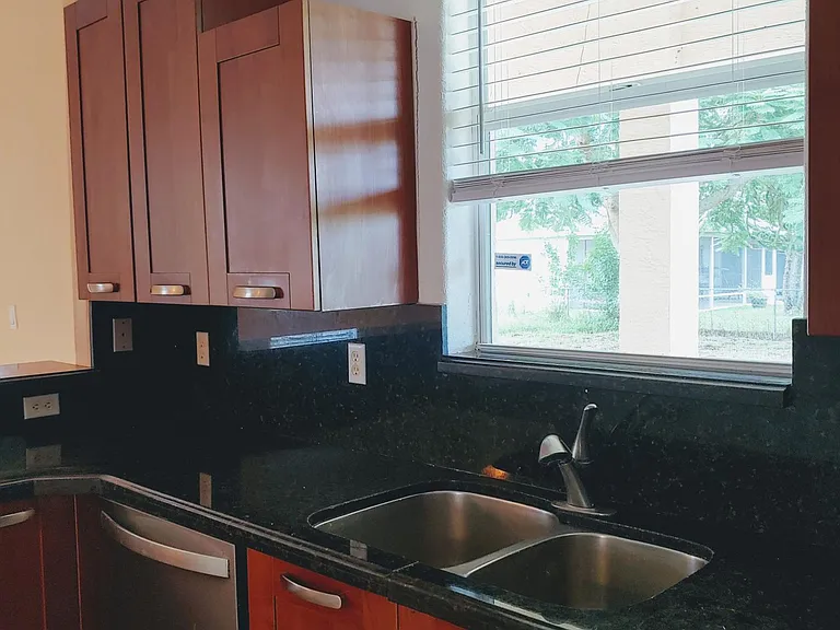 2449 SW Savage Blvd — Photo 10