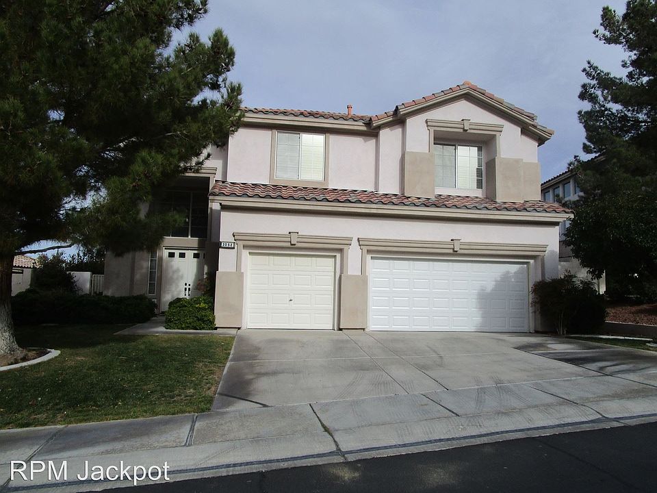 1st image of 3052 Sabine Hill Ave