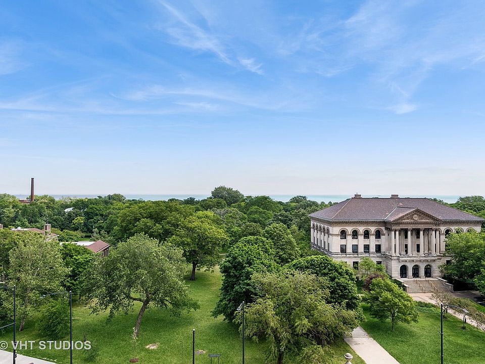 2nd image of 2020 N Lincoln Park W APT 7G