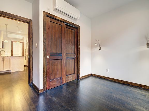 4th image of 328 E 59th St APT 4A
