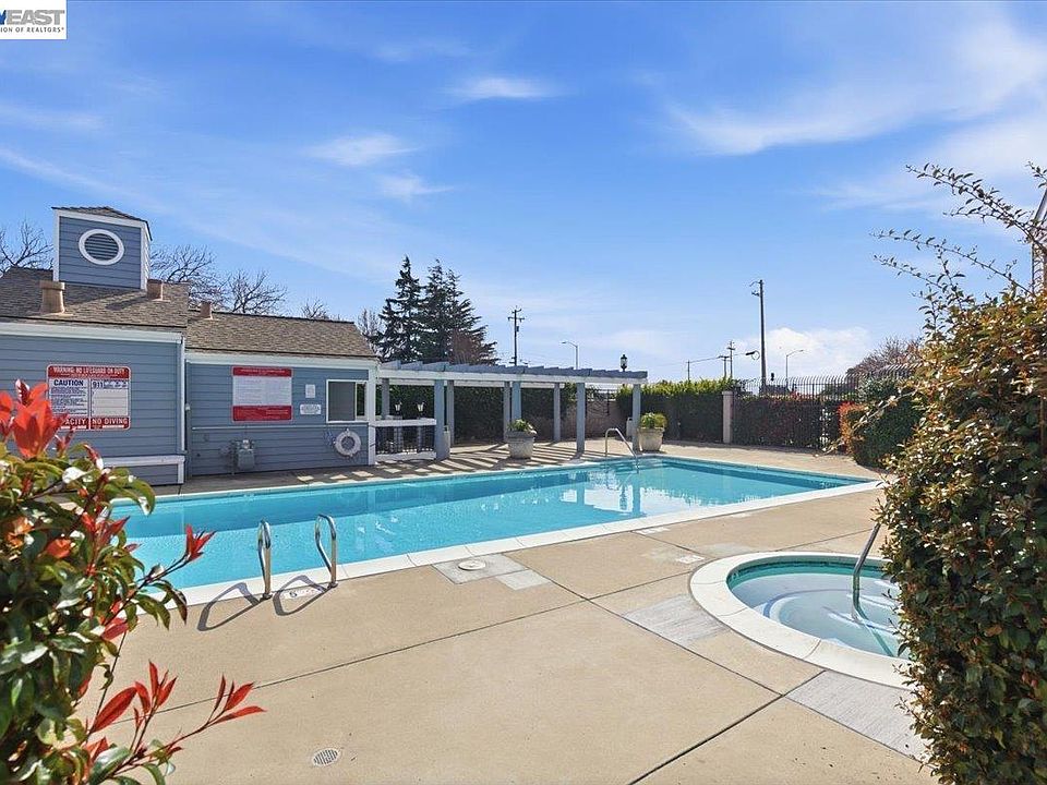 1st image of 25525 Southwick Dr APT 110
