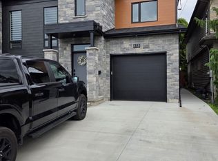618 Clare Ave, Welland, ON L3C 7E2