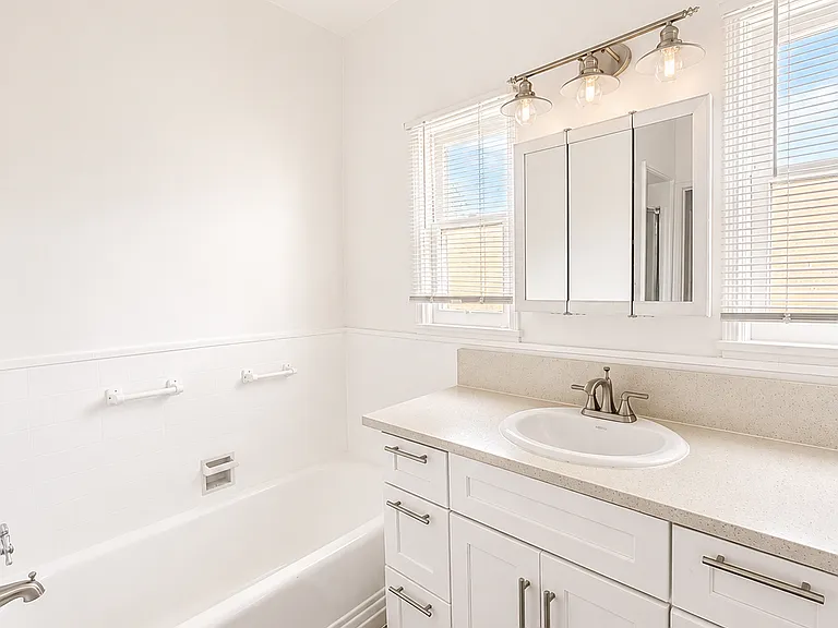 9587 W Olympic Blvd #9593-1/2 — Photo 7