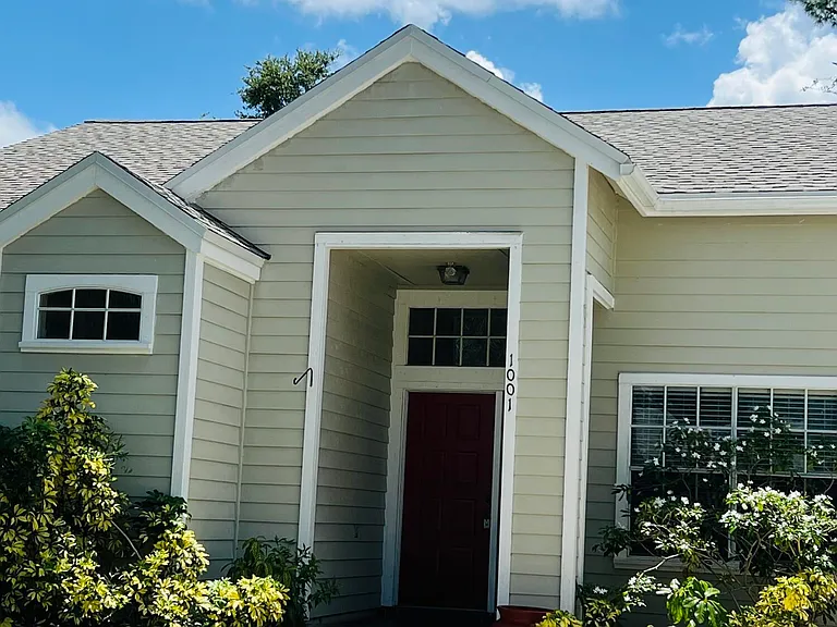 1001 Mourning Dove Ln — Photo 1