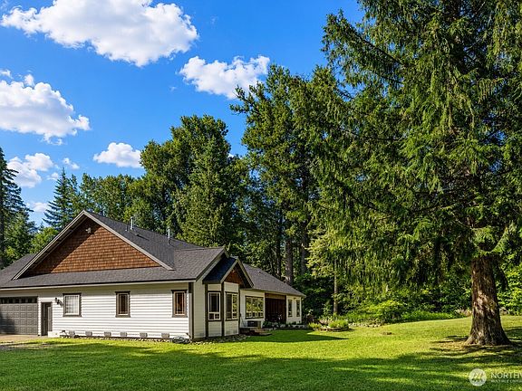 4th image of 640 Storie Lane
