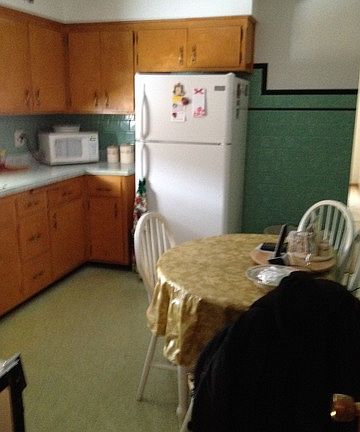 5th image of 7654 W 65th St