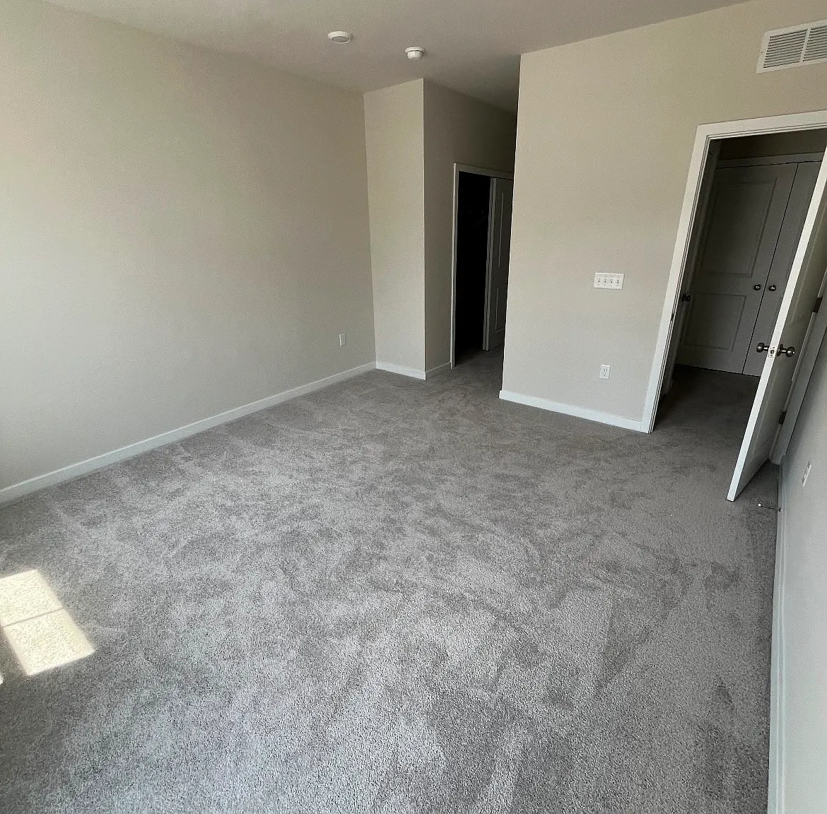 856 Graphite Drive - 1 — Photo 4