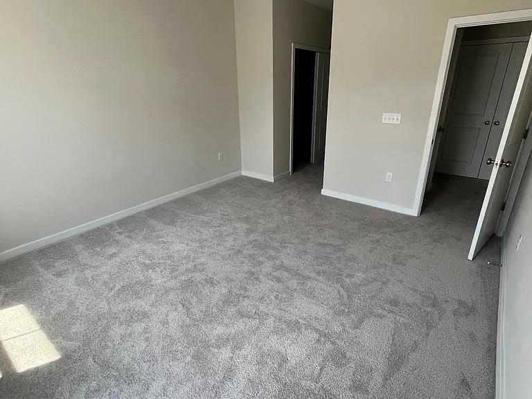 856 Graphite Dr — Photo 4