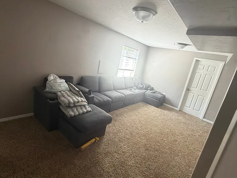 4318 Golden Leaf Cir — Photo 11