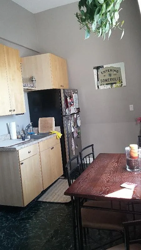 2 bed, 850 sqft, $3,260 — Photo 4