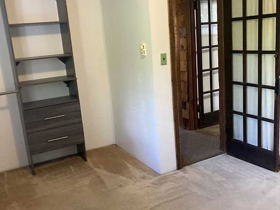 5th image of 23818 SE 24th St