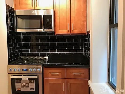 Rented by City Connections Realty | media 21