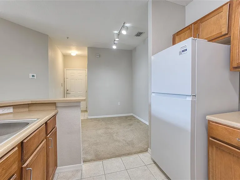 8225 Claire Ann Dr #203 — Photo 7