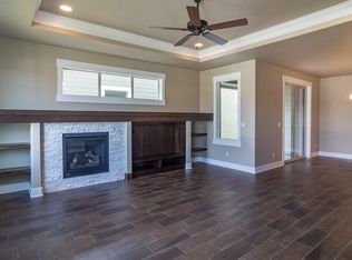 61023 SE Sydney Harbor Dr, Bend, OR 97702