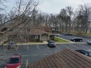 6317 Constitution Dr, Fort Wayne, IN 46804