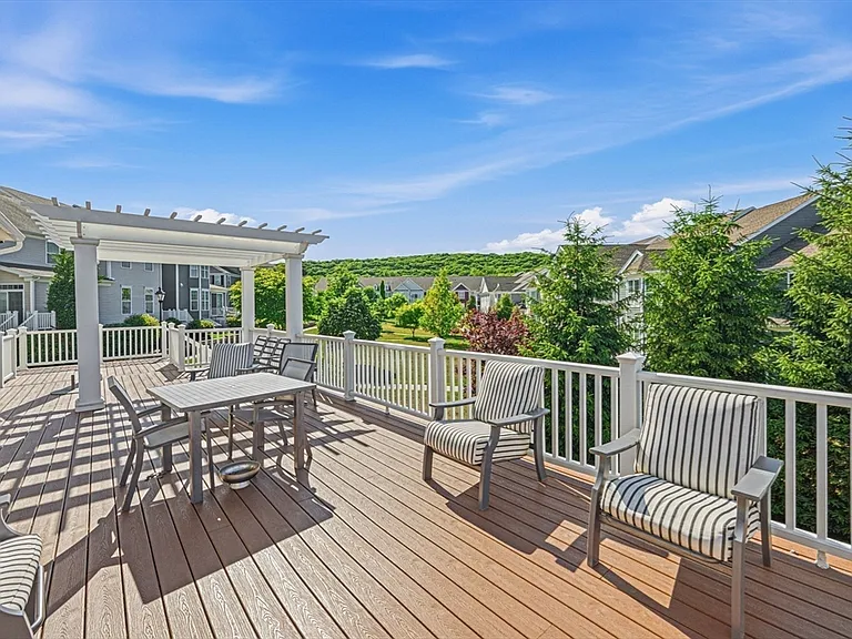 2115 Simeon Howard Way #2115 — Photo 32
